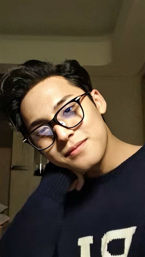 Pin By Sandy Natalie On Mingyu Mingyu Mingyu Seventeen Seventeen