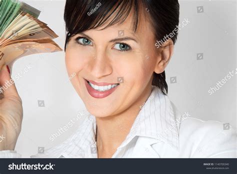 Happy Woman Cute Brunette Short Haircut Stock Photo 1140700340 Shutterstock