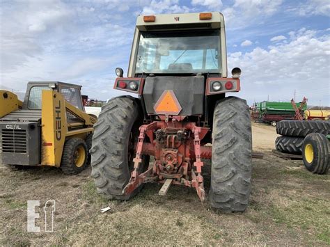 Case Ih 1086 Online Auctions