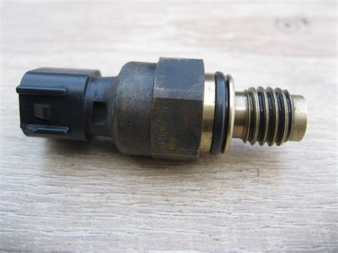 Ford Focus 2 Датчик давления масла гидроусилителя. Купить по низкой ...