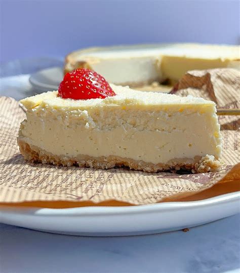 The Best Healthy Cheesecake Recipe - Eliya Eats