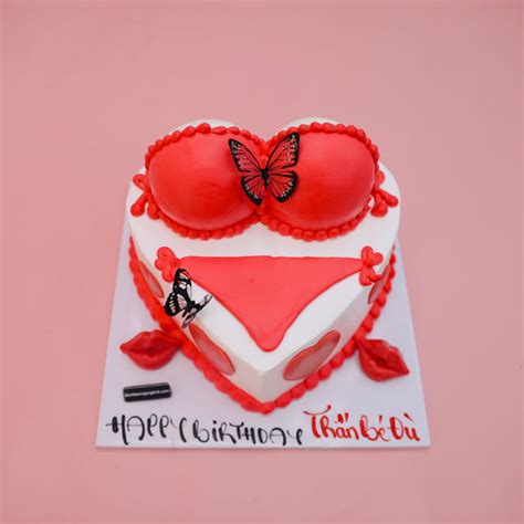 Mẫu bánh kem tạo hình Bikini sexsy Bánh kem độc lạ