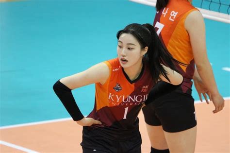 Xu T Hi N Hot Girl B Ng Chuy N Da Tr Ng Nh Tuy T M T Xinh T A Thi N Th N