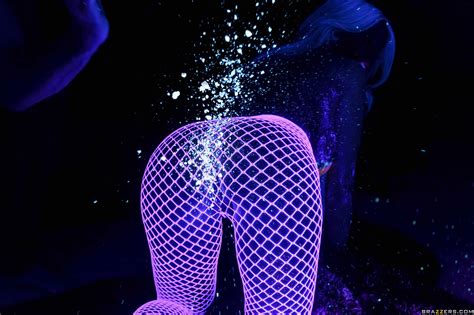 Brazzers Kayla Kayden Radiant Booty C A A C Eb Fe Ce Porn Pic