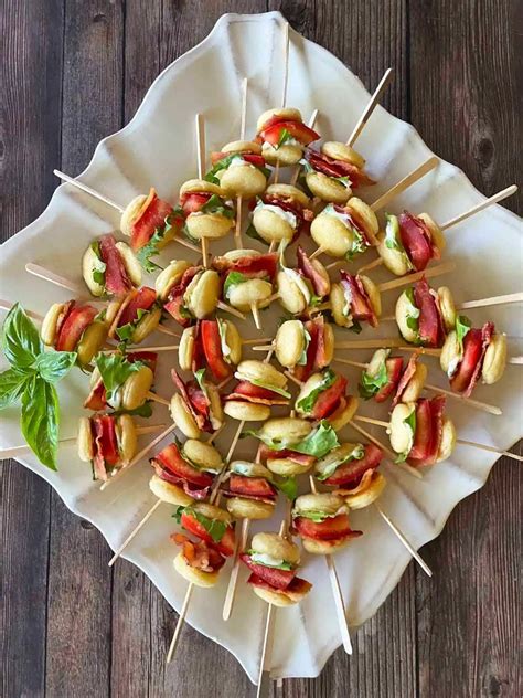 18 Delicious Summer Wedding Appetizers On A Budget