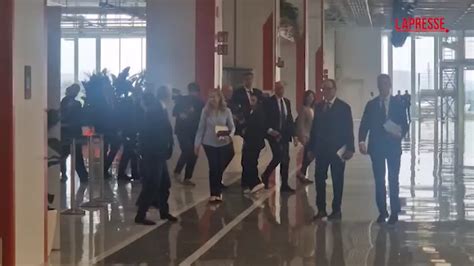 Video Ferrari Mattarella A Maranello Per Visitare Il Nuovo E Building