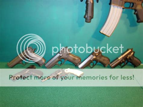 Show Me The GUN PORN Page 8