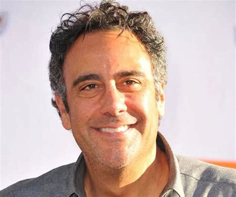 Is Brad Garrett Gay Or Have A Wife Sexuality