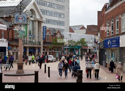Chelmsford Essex centre, the pedestrianized high street with good Stock