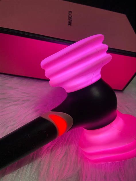 Hammer Bong Black Pink Light Stick Hobbies And Toys Memorabilia