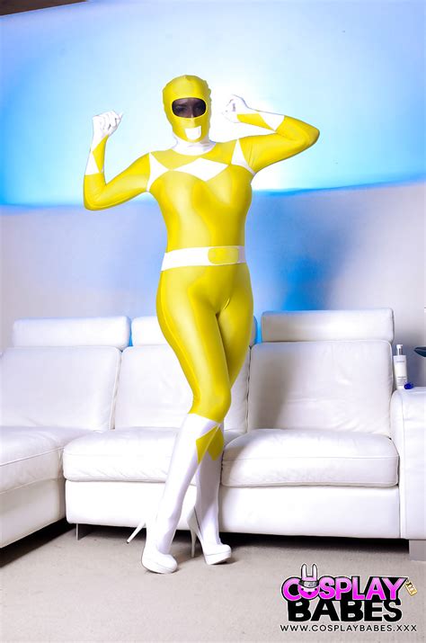 Fully Clothed And Masked Cosplay Loving Chick Yuffie Yulan Stripping Naked Porn Pictures XXX