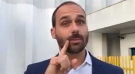 Eduardo Bolsonaro Mente Na Resposta Daqui Dali