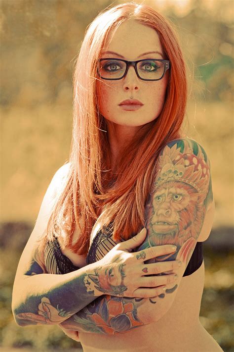 Arms Folded Porn Pic