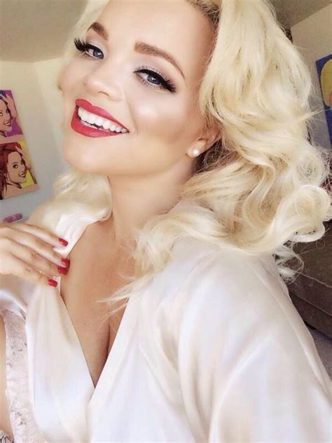 Trisha Paytas Little Fishies Celebrity Style Icons Beauty