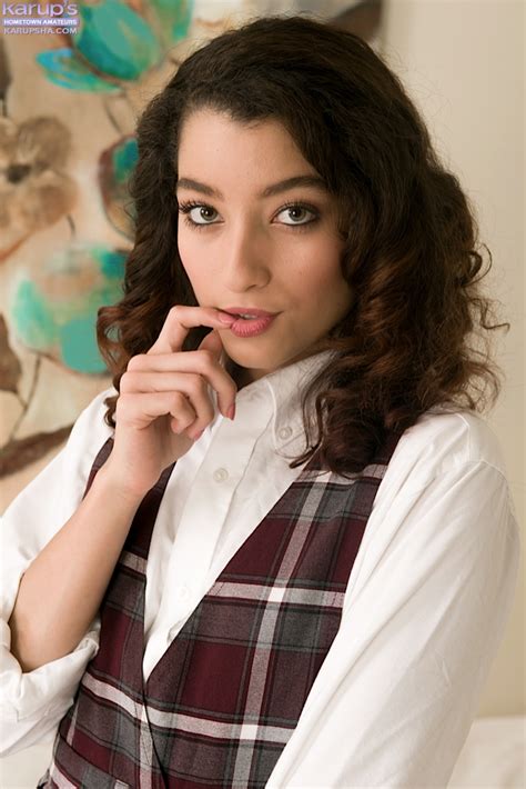 Naughty Amateur Schoolgirl Lana Lovelace Undressing For Nude Photos