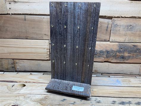 Lot - Spining jewlery stand