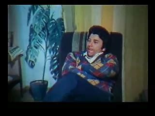 Greek Porn Oi Erastes Tis Piso Trypas 1985 XHamster