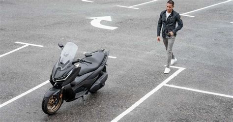 Tin xe hot Cơn ác mộng của Honda SH ra mắt với thiết kế và trang bị vượt trội giá rẻ hơn