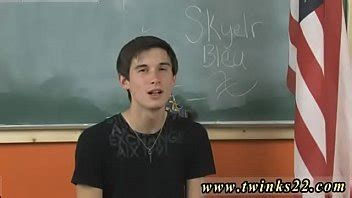 Vídeos porno de pene flácido no circuncidado y el hermano del jefe gay en el sexo XVIDEOS