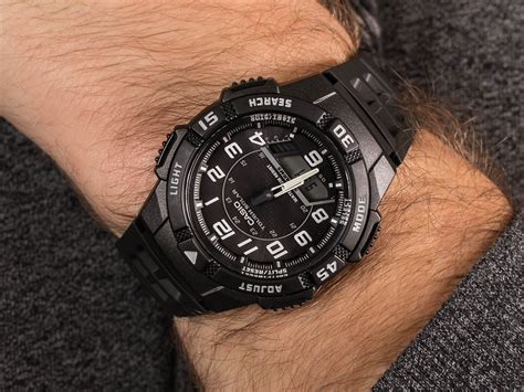 Casio AQ-S800W-1BVEF - Zegarek.net