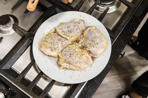 Instant Pot Chicken Thighs - Amanda's Cookin' - Chicken & Poultry