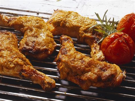 Knusprige Hähnchenkeulen vom Grill Rezept EAT SMARTER