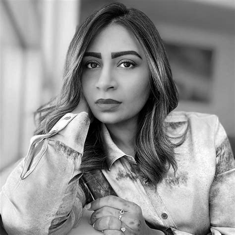 Aisha Ahmed Showing Her Small Boobs Topless Photo Nude Desi Actress My XXX Hot Girl