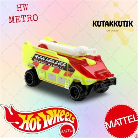 Jual Hot Wheels Runway Res Q Truck HW Metro Hijau Hotwheels Shopee Indonesia
