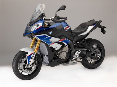 Linha Da Bmw S Xr Ganha Vers O Tricolor Hp Planetcarsz