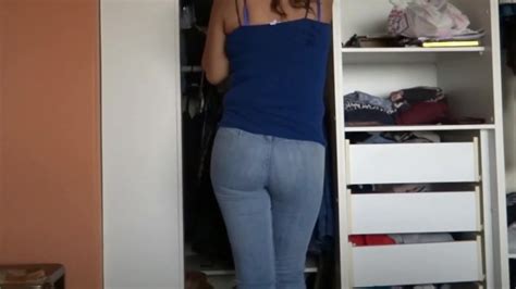 I Love Showing Off My Big Ass While They Film Me And Jerk Off Full Cumshots In Front Of Me