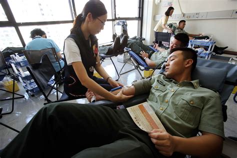 20年了 駐港部隊為港人獻血354萬毫升 香港文匯網