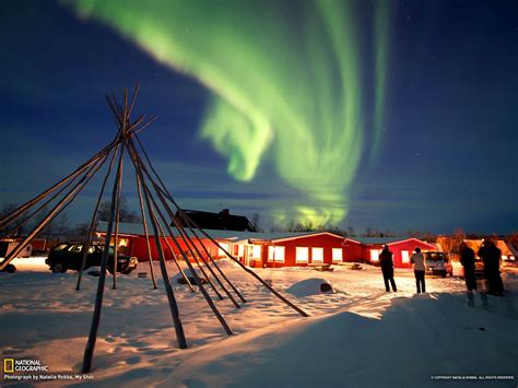 Aurora Borealis Sweden-National Geographic wallpaper Preview ...