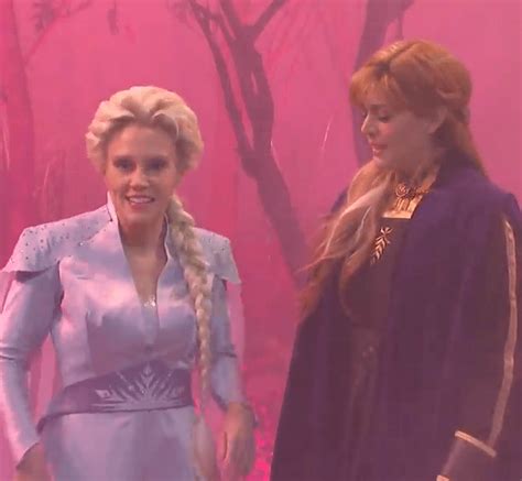Elsa Is Gay In Snls Frozen Ii Deleted Scenes Watch