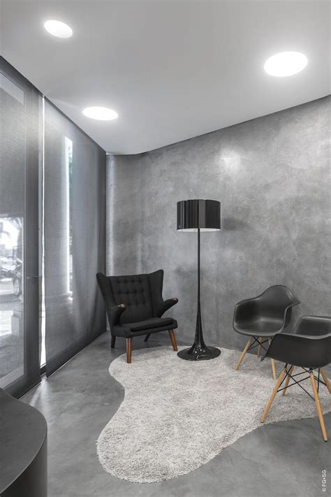 Микроцемент для стен в прихожей - 70 фото