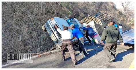 Vuelca Camioneta En La Carretera A Paso De Núñez Se Quedó Dormido El Conductor Periódico