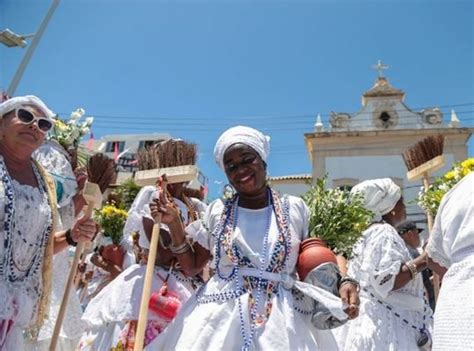 De Hoje A 14 Folia Em Salvador Começa Hoje Com Lavagem De Itapuã E Só