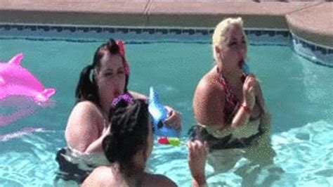 BBWs Eating And L Popsicles In Pool The Best BBW SSBBWS Clips Sale