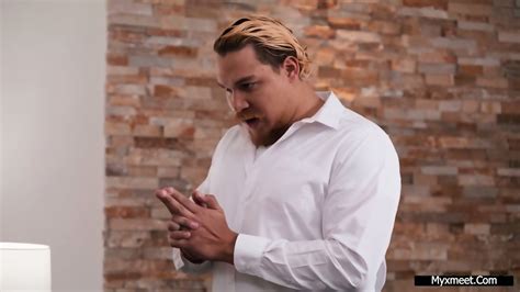 Horny Housewife Thirsty For Cum