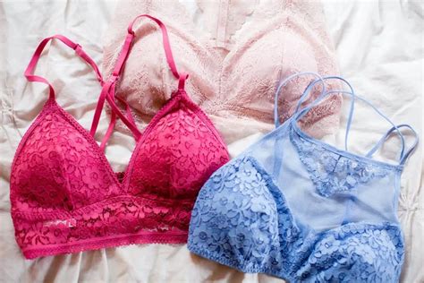 The Ultimate Guide to How Many Bras A Woman Should Own | TheBetterFit