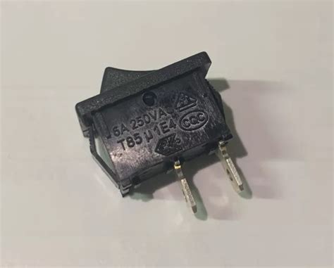 1 PIÈCE INTERRUPTEUR Power Rocker marche/arrêt noir CRT-1115-R débloqué ...