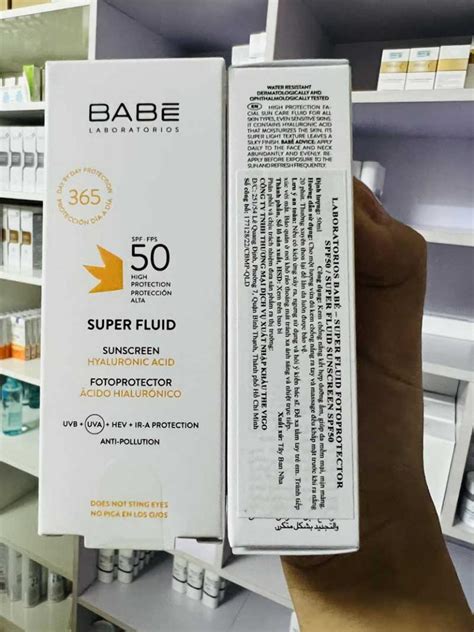 Kem chống nắng BABE Super Fluid Sunscreen Hyaluronic Acid SPF Dr Da liễu của bạn