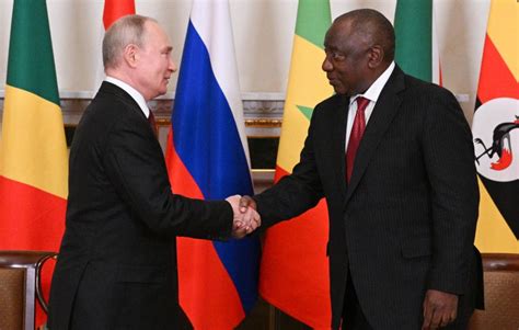 В ЮАР заявили, что Путин и Рамапоса продолжат координировать позиции ...