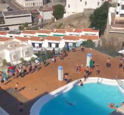 La Guardia Civil Interviene En Un Hotel De Gran Canaria Con Decenas De