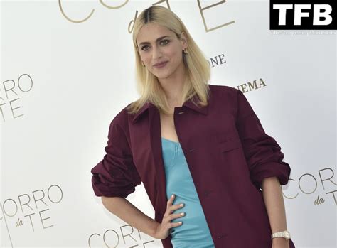 Miriam Leone Looks Hot At The Corro Da Te Photocall In Rome