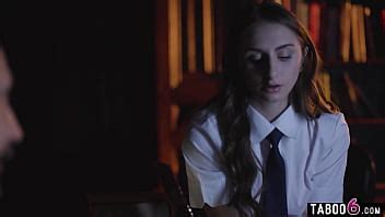 Pastor Bangs Curvy Virgin Girl Anal So She Could Keep Her Virginity XNXX