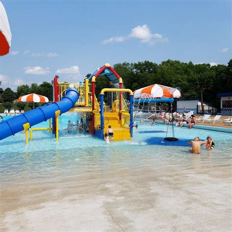 Play St. Louis: Oak Valley Water Park, Pevely