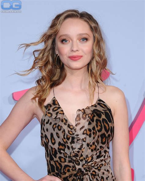 Madeleine Arthur Nude Pictures Onlyfans Leaks Playboy Photos Sex Scene Uncensored