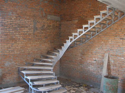 Межэтажная лестница своими руками | Строительный портал