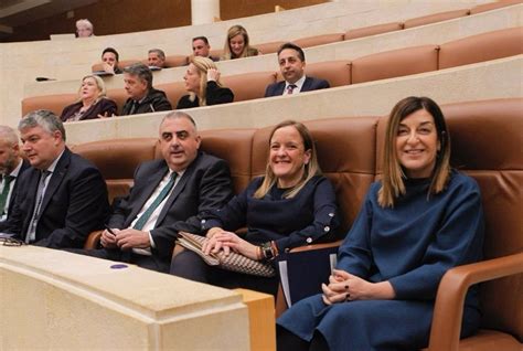 El Pp Saca Adelante Los Presupuestos De Cantabria Para Con El