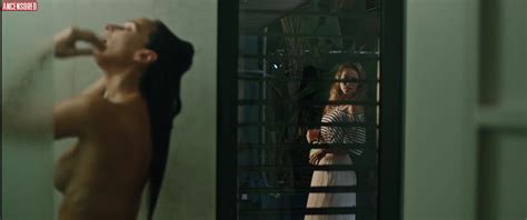 Naked Sara Prata In Algu M Como Eu